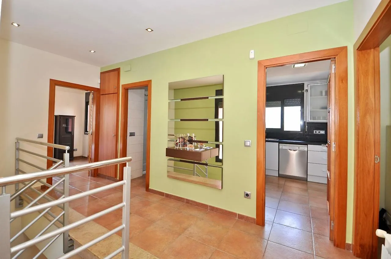 Villa Carmen Blanes 0*,  Spagna